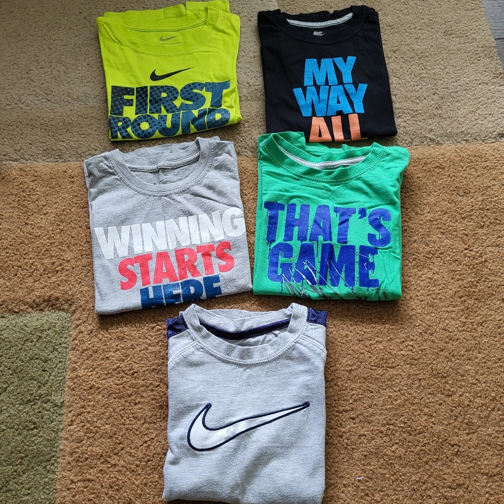 Nike Kids Graphic T-Shirts - Assorted Colors